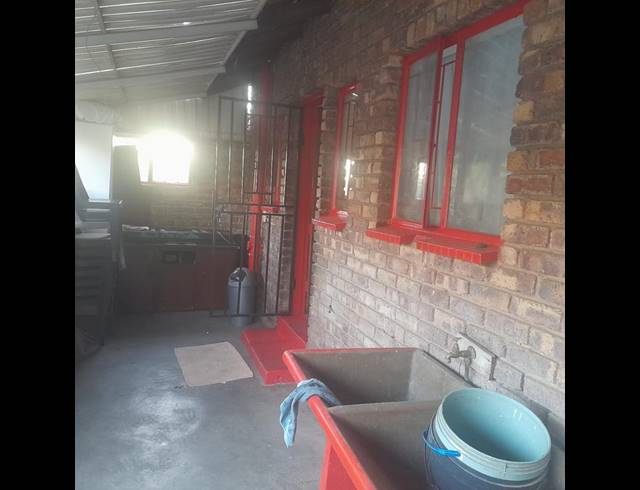 4 BEDROOM HOUSE FOR SALE IN BIRCHLEIGH NORTH